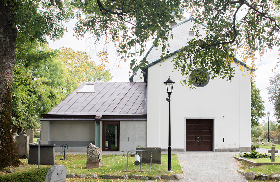 Blending Tradition and Modernity: Chapel Extension in Stockholm