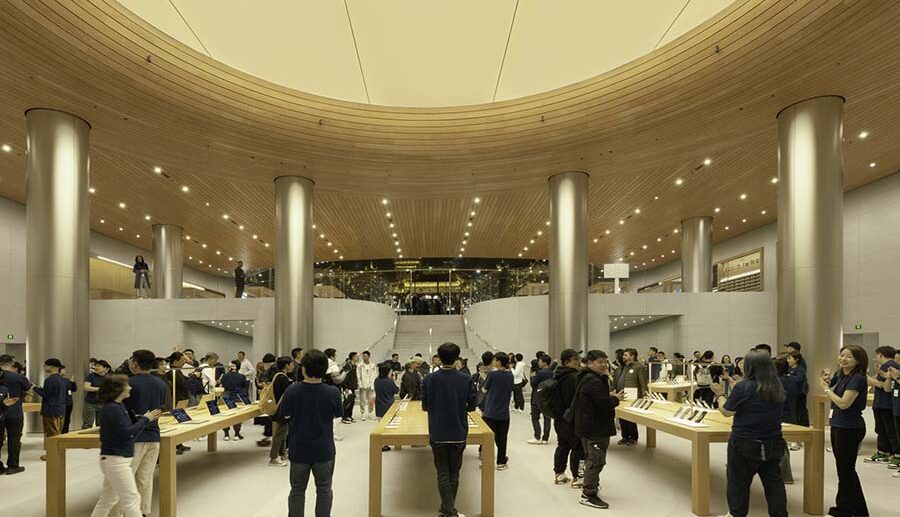 Reimagining Urban Connectivity: Apple Store Jing’an